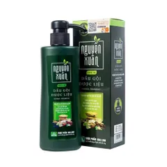 Dầu gội dược liệu Nguyên Xuân Dưỡng Tóc (Chai 250ml) giúp dưỡng tóc và da đầu.