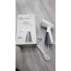 Bàn Là Hơi Nước Cầm Tay LocknLock Mini Handy Steamer - Công Suất 1000W, Khử Khuẩn, Phun Hơi Nhanh, Bảo Hành 12 Tháng 813443