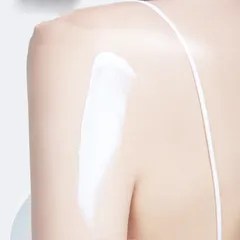 Kem trang điểm trắng da Treechada Body Makeup Cream Thái Lan 40ml