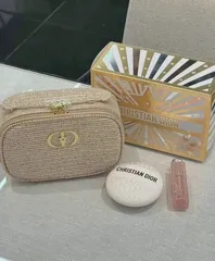 🎁 Set Dior Holiday 2025 Limited Edition: Son dưỡng 001, Kem dưỡng tay, Túi đựng chính hãng