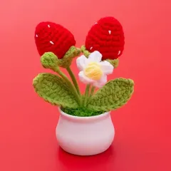 Chậu Dâu Tây Len Handmade Dễ Thương - Cây Dâu Tây Móc Len Trang Trí Bàn Làm Việc, Quà Tặng Handmade