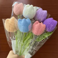 Bó hoa tulip len 1 bông làm quà tặng