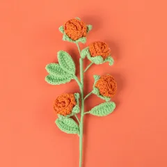 Cành hoa hồng ghép 4 bông hoa len handmade siêu xinh