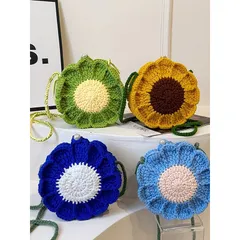 Túi Đựng Điện Thoại Len Đeo Chéo Hoa Cúc Handmade – Nhẹ Xinh, Dễ Phối Đồ
