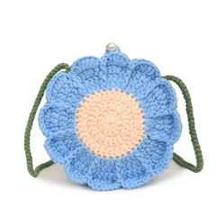 Túi Đựng Điện Thoại Len Đeo Chéo Hoa Cúc Handmade – Nhẹ Xinh, Dễ Phối Đồ