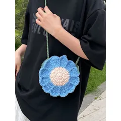 Túi Đựng Điện Thoại Len Đeo Chéo Hoa Cúc Handmade – Nhẹ Xinh, Dễ Phối Đồ
