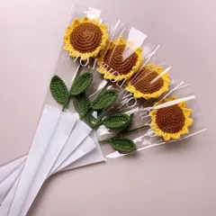 Bó hoa hướng dương len 1 bông dùng làm quà tặng