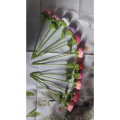 Hoa hồng mini len dùng trang trí bàn làm việc, làm quà tặng