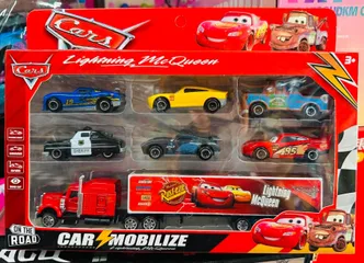 Đồ chơi mô hình xe ô tô nhân vật Lightning McQueen gồm 6 xe ô tô mini và 1 xe tải