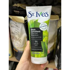 Sữa Rửa Mặt ST.IVES Tẩy Tế Bào Chết Trà Xanh & Than Tre 170g