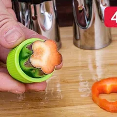 BỘ 8 KHUÔN CẮT TẠO HÌNH - LÀM BÁNH, TRANG TRÍ HOA QUẢ