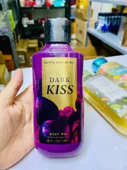 ? Sữa tắm Bath & Body Works Cherry Blossom dưỡng ẩm da mịn màng, hương thơm quyến rũ 295ml