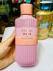 Sữa tắm Bath & Body Works Cherry Blossom dưỡng da thơm mát 295ml - Giá rẻ sập sàn ?️