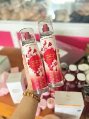 Xịt thơm toàn thân Bath & Body Works Japanese Cherry Blossom lưu hương thơm lâu 236ml 💸 Giá tốt!