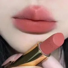 Son Gucci 217 Valeria Rose Hồng Cam Đất lên màu xinh, mềm môi ? Giá tốt ghé shop ngay!