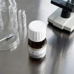 Tinh chất peel loại bỏ sắc tố sau viêm DermEden Mela-Protocole Hyperpigmentation TXA NIA 5.2.8