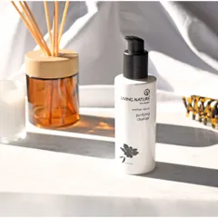 [Hỏa tốc] Sữa rửa mặt thanh lọc Living Nature Purifying Cleanser 120ml - Nzheal