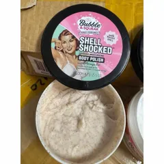 sản phẩm chăm sóc cơ thể Bubble & Squeak xuất xứ từ Vương quốc Anh.