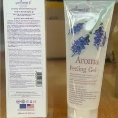 Gel Tẩy Da Chết Mặt Hoa Quả Làm Trắng Da – Yan Namei Ji Whitening Peeling Gel 320ml 819351