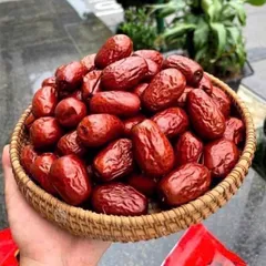 táo đỏ hòa điền tân cương loại 1 hộp 1kg quả to ngọt thanh biếu tặng quá hợp lí