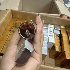 Serum Vi Kim Tẩy Da Chết Tái Tạo Da VT Reedle Shot 100 300 700 1000( trắng bạc ) (P130838)