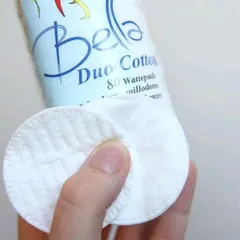 Bông tẩy trang Bella 120 miếng Cosmetic
