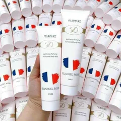 Sữa tắm Mumure Pháp 200ml hương nước hoa quyến rũ dưỡng ẩm cho làn da mịn màng