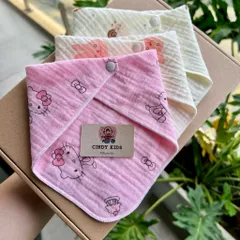 Khăn yếm tam giác xô Muslin organic 4 lớp siêu mềm mại thấm hút của nhà CindyKids