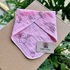 Khăn yếm tam giác xô Muslin organic 4 lớp siêu mềm mại thấm hút của nhà CindyKids