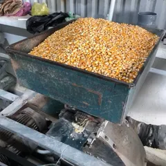 Cám Bắp - Thức Ăn Chăn Nuôi Dê Gà Vịt..Bao 5kg