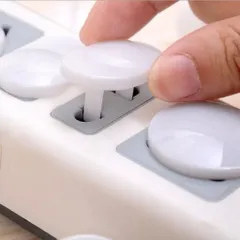 Combo 10 Nút Bịt Ổ Điện An Toàn Cho Bé Nhỏ - Bảo Vệ An Toàn Cho Gia Đình