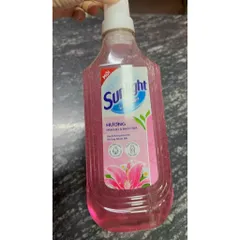 Nước Lau Sàn Sunlight Tinh Dầu Thảo Mộc Hoa Lily & Bạch Trà (Hồng) - Chai 1KG