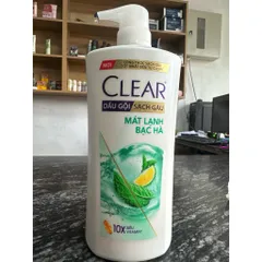 Dầu Gội Clear Mát Lạnh Bạc Hà Chai 630g