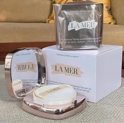 Phấn nước cao cấp La mer Spf 20 Kèm lõi phụ thay thế Tone da sáng tự nhiên 824354
