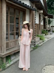 Set bộ nữ thiết kế áo hai dây buộc nơ kèm quần suông dài ống rộng thướt tha, phong cách tiểu thư vintage ngọt ngào