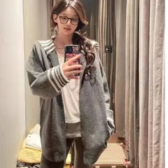 Áo khoác len phối kẻ sọc khóa zip nữ form rộng cổ khăn phong cách Hàn Quốc