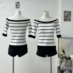 Áo len dệt kim ngắn tay trễ vai kẻ ngang đen trắng đính cúc viền cổ tiểu thư