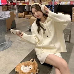 Set bộ áo và đầm len trơn dài tay có mũ dây rút đính cúc thời trang