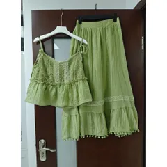 Set váy hai dây xanh cốm xòe bèo đính ren hoa nhẹ nhàng cho mùa hè