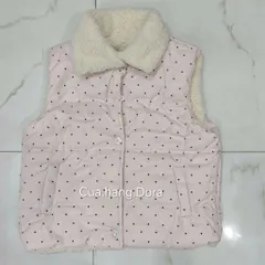 Áo phao gile hai mặt màu hồng chấm bi và lông cừu trắng cổ cao cho nữ