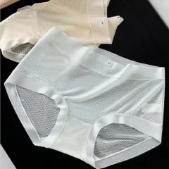Quần lót nữ thun lạnh lỗ thoáng khí in hình gấu dễ thương có đũng hoa nổi màu khi ra nắng