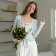 Set bộ 2 món áo thun nữ dài tay phối quây kẻ ngang, thiết kế vạt chéo xếp ly thắt nơ phong cách Hàn Quốc