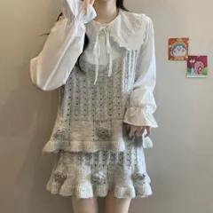 Set bộ len váy và áo len hai dây dệt kim thêu hoa hồng lượn bèo dáng ngắn