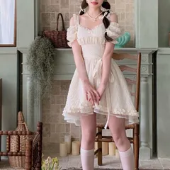 Váy xòe caro đỏ dập bèo trễ vai lệch tà công chúa (SẴN)