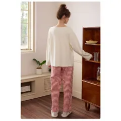 Bộ quần áo thun dài tay mặc ở nhà có sẵn mút ngực. Bộ ngủ mặc nhà dễ thương mùa đông