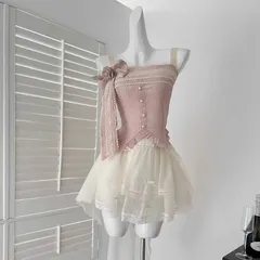 Áo hai dây hồng bèo đính nơ hoa ngọt ngào