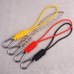 Móc khoá inox 304 thép không gỉ kết hợp dây dù paracord cực kì chắc chắn