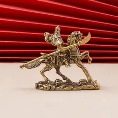 Mô hình quan công bằng đồng mini để bàn decor đẹp mắt