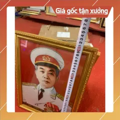 Khung kèm ảnh Bác Giáp (30x40cm) CÓ HOẢ TỐC