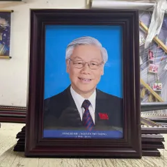 Khung Tổng Bí Thư NGUYỄN PHÚ TRỌNG - tranh có khung  có hoả tốc
